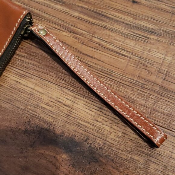 Patricia Nash Leather Wristlet / Clutch - Picture 9 of 9